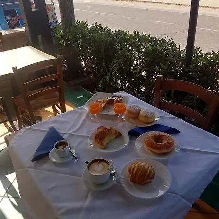 Miramare Bed & Breakfast