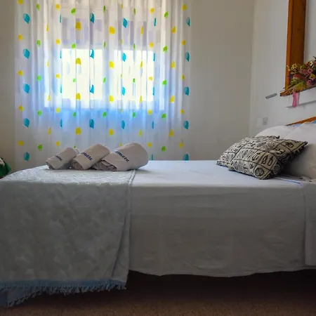 Miramare Bed & Breakfast 4*