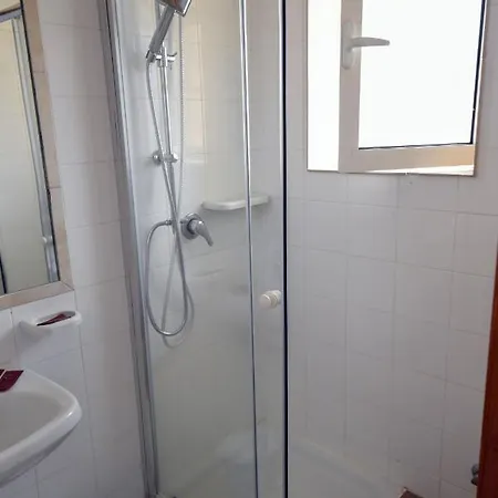 Miramare Bed & Breakfast 4*